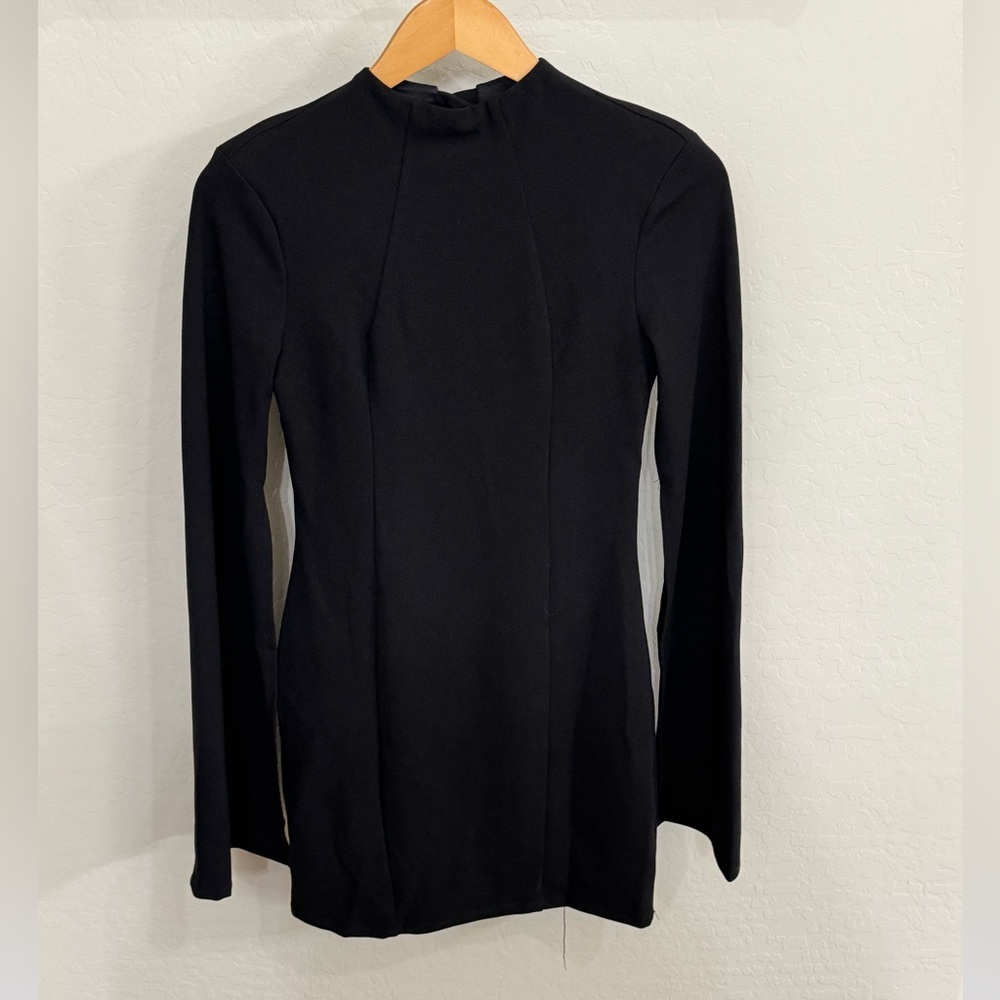 NEW! ThatsSoFetch Black Long-Sleeve Women's Open Back Dress - NWT size 8